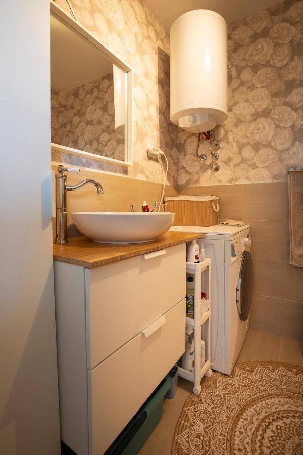 Zuri-Sea Wiev Zambratija  Extérieur photo